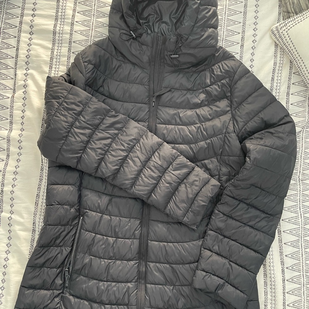 GAP Women's Puffer Jacket - Black